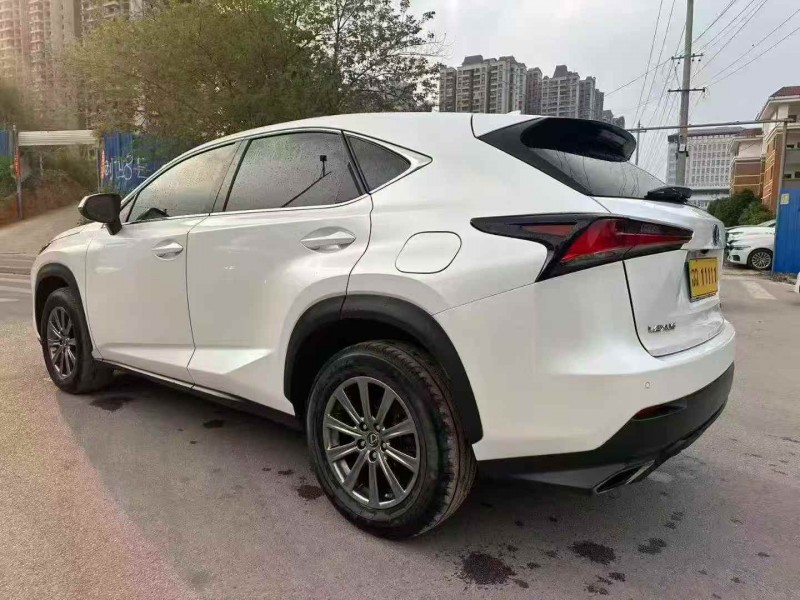 钦州18年雷克萨斯NX7