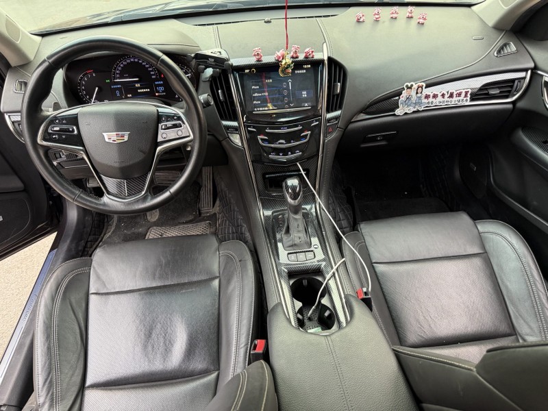 南宁16年凯迪拉克ATS8