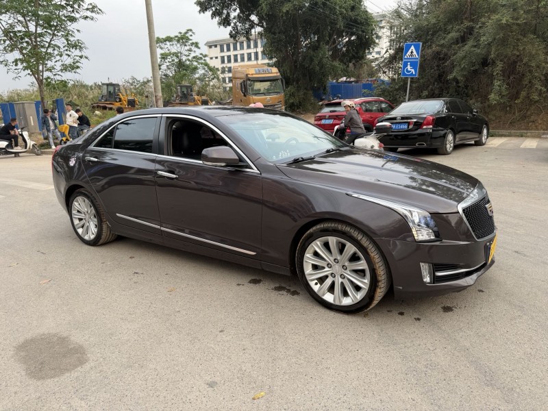 南宁16年凯迪拉克ATS9