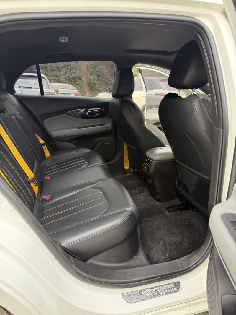 桂林24年传祺影豹9