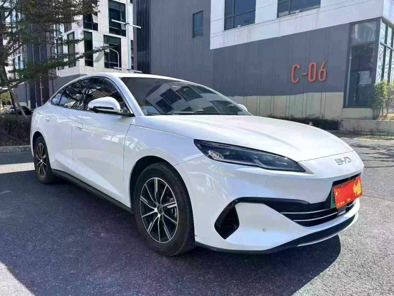 广州24年比亚迪海豹2