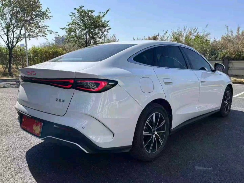 广州24年比亚迪海豹7