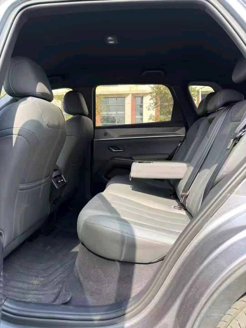 廣州25年比亞迪思銳5