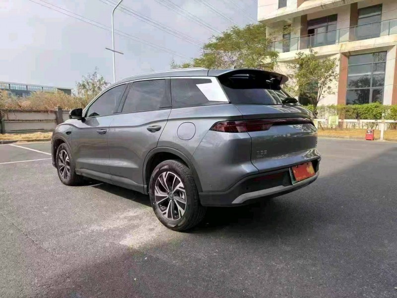 廣州25年比亞迪思銳7