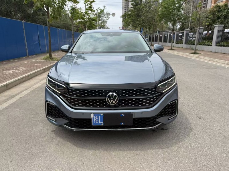 南宁21年大众帕萨特1