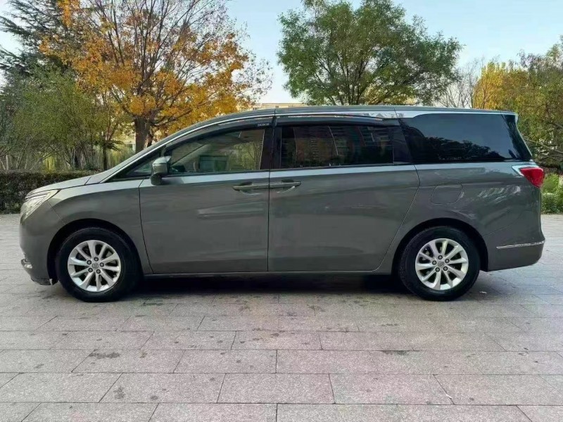 邢臺17年別克GL88