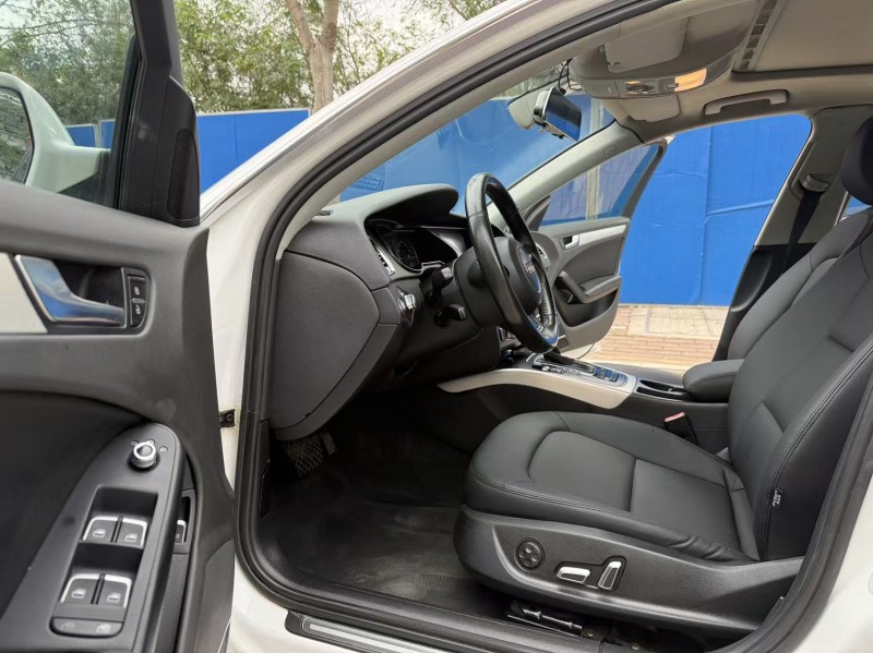 南寧14年奧迪A4L3