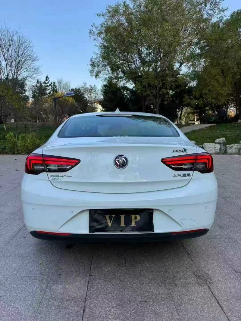 邢台19年别克君威9