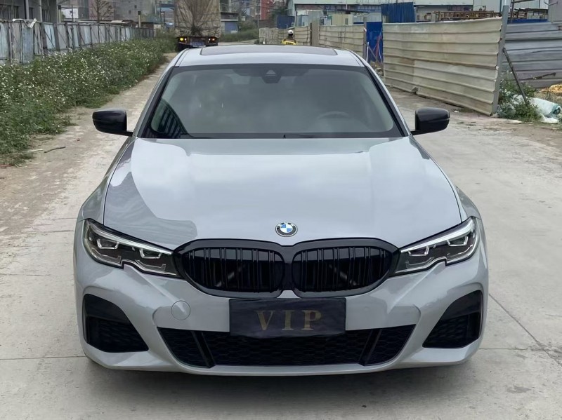 南宁19年丰田凯美瑞1