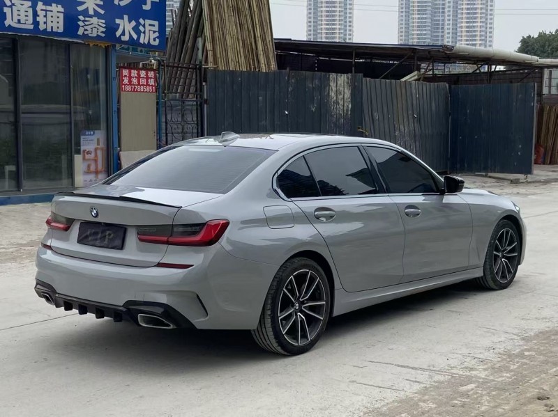 南宁19年丰田凯美瑞5