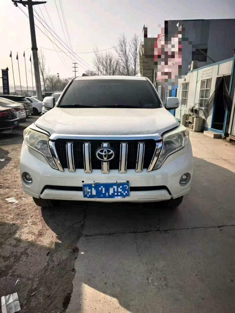 鹤壁16年丰田普拉多1