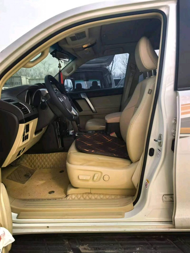 鹤壁16年丰田普拉多7