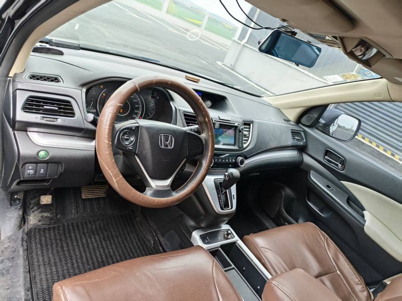 襄阳16年本田CRV4