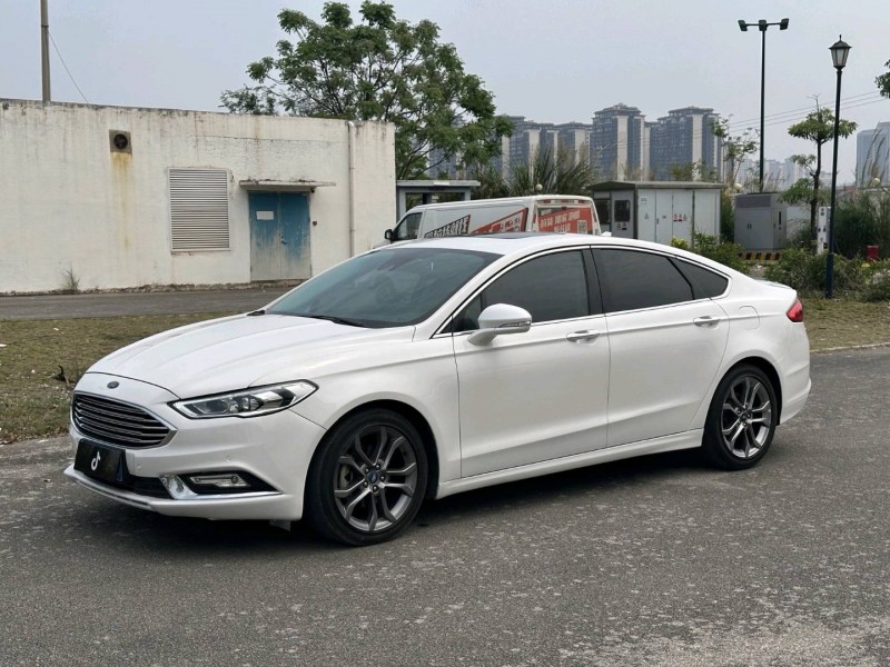 南寧18年福特蒙迪歐2