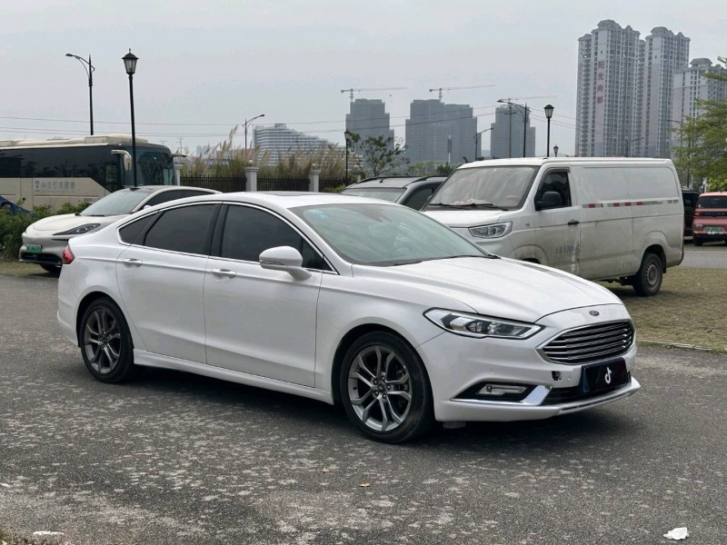 南寧18年福特蒙迪歐3