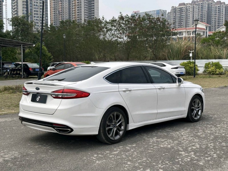 南寧18年福特蒙迪歐4