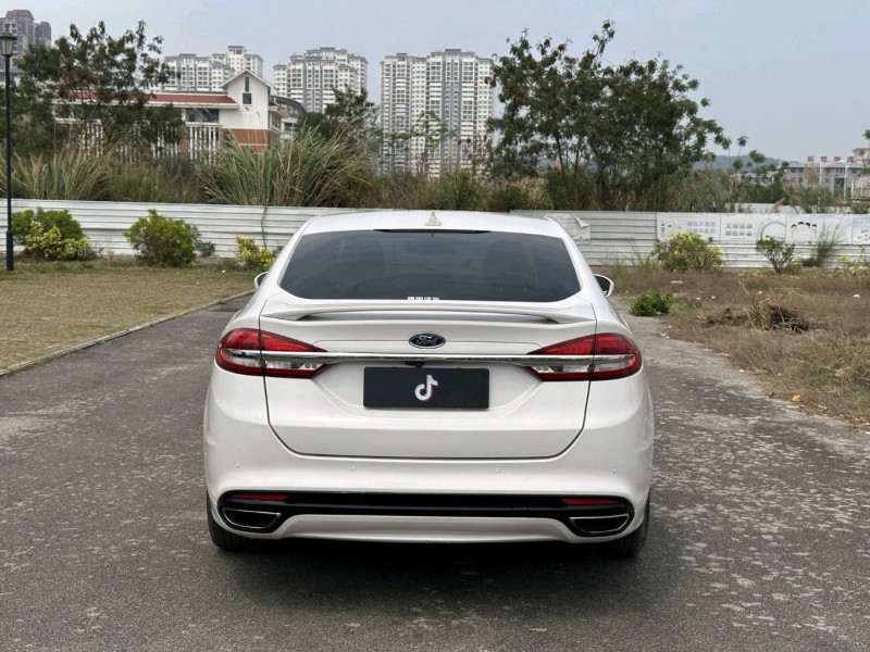 南寧18年福特蒙迪歐5