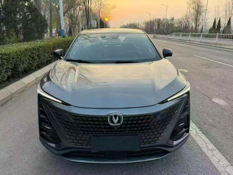 濟寧21年長安汽車UNI1