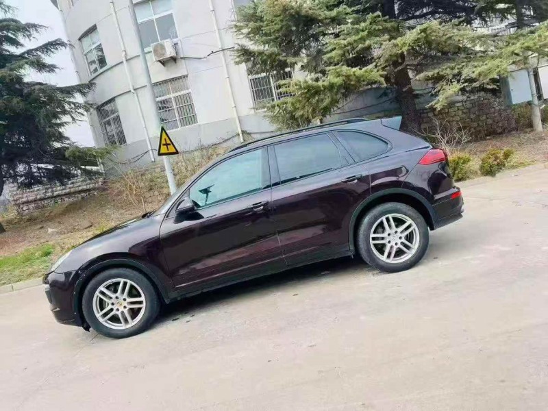 煙臺17年保時捷卡宴3