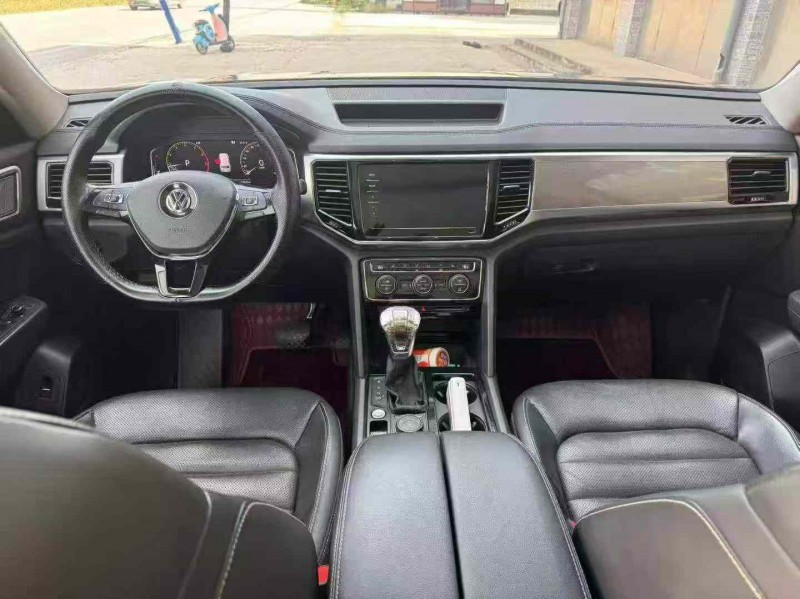 保定20年大眾途昂2