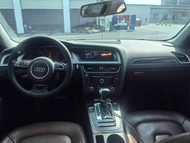 保定15年奥迪A4L4