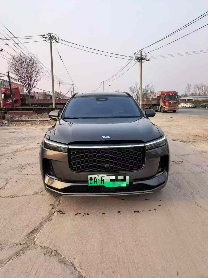 保定21年理想理想ONE1