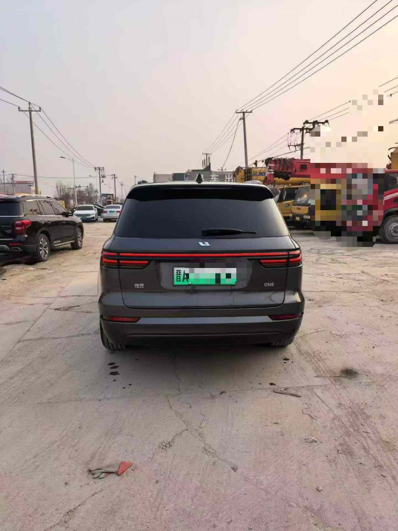 保定21年理想理想ONE9