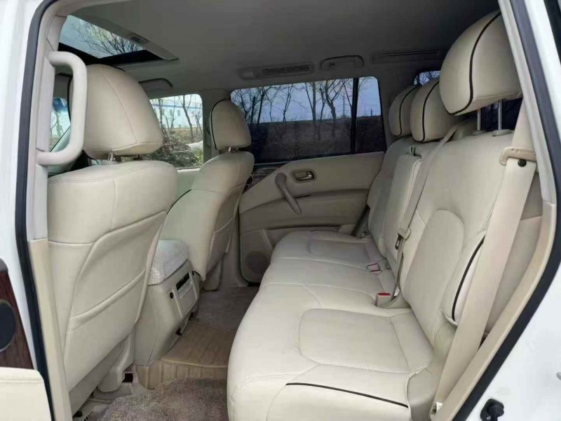 濰坊17年日產途樂4