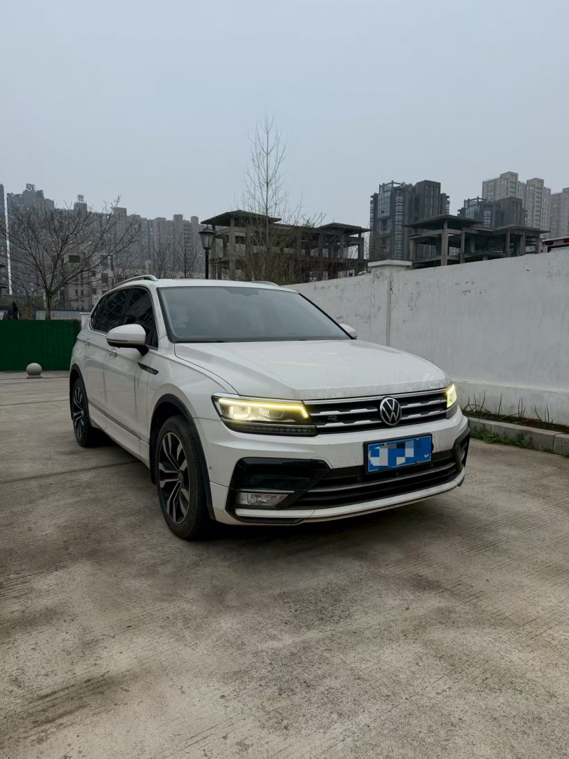 南昌21年大眾途觀2