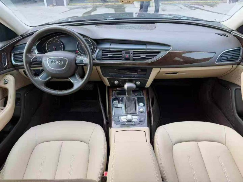 保定13年奥迪A6L6