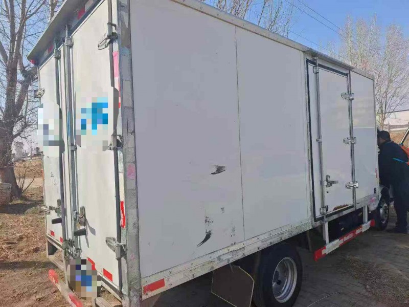 保定22年东风途逸3