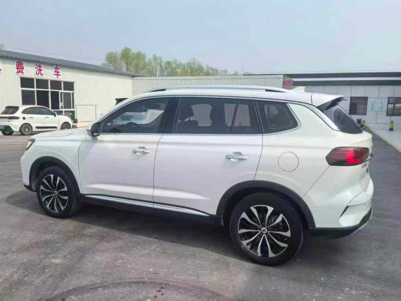 保定21年荣威RX57