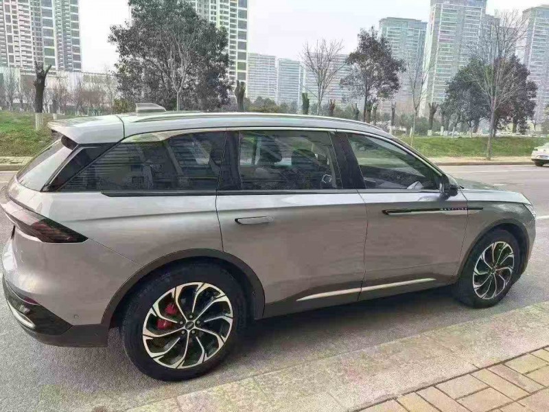 潍坊23年林肯航海家8