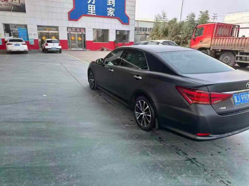 保定16年丰田皇冠7