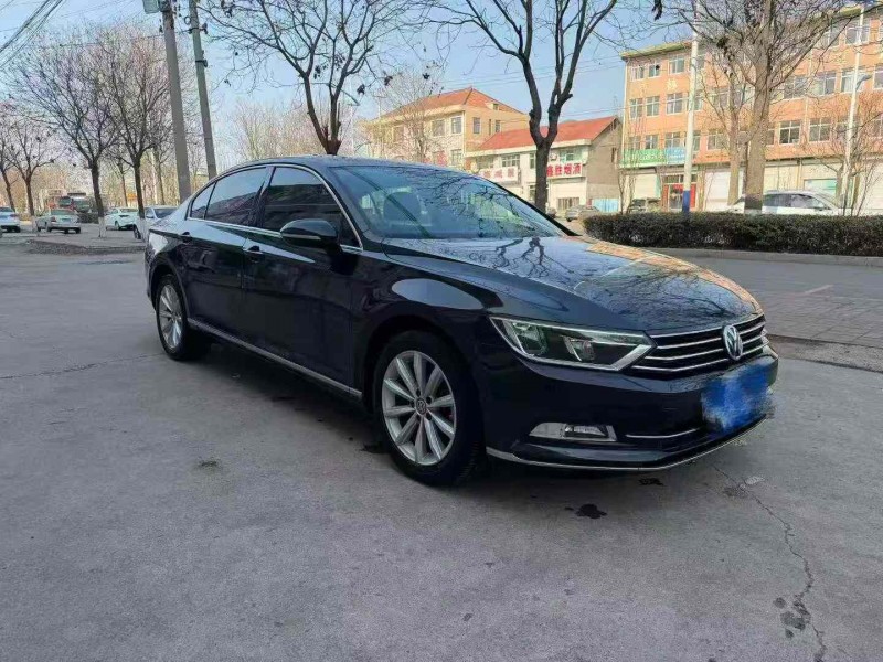 承德17年大众迈腾2