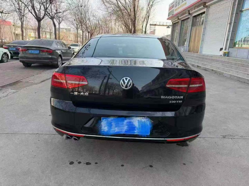 承德17年大众迈腾9