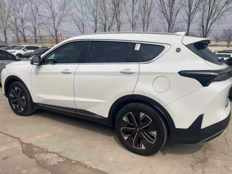 保定25年奇瑞捷途8