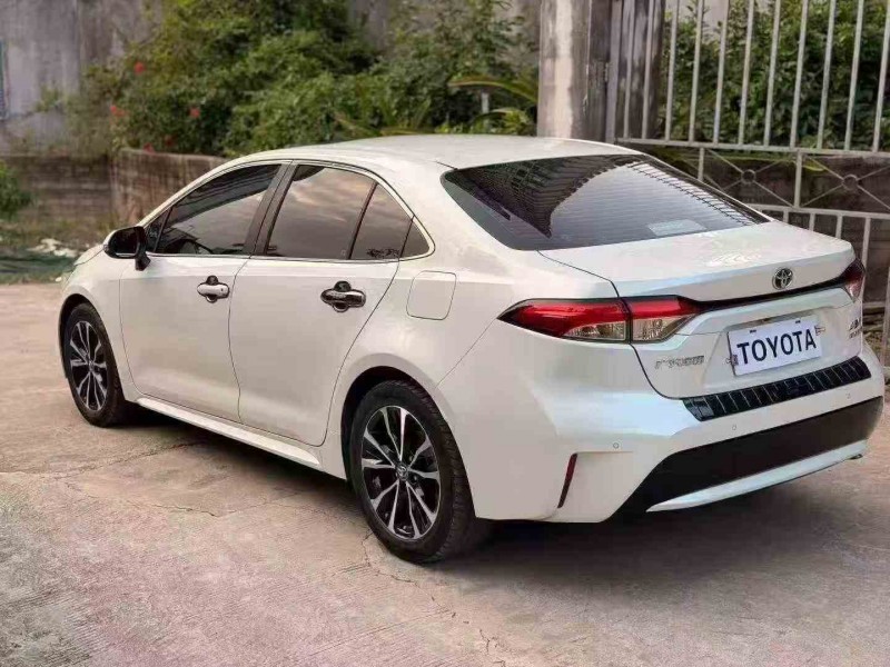 江门19年丰田雷凌8