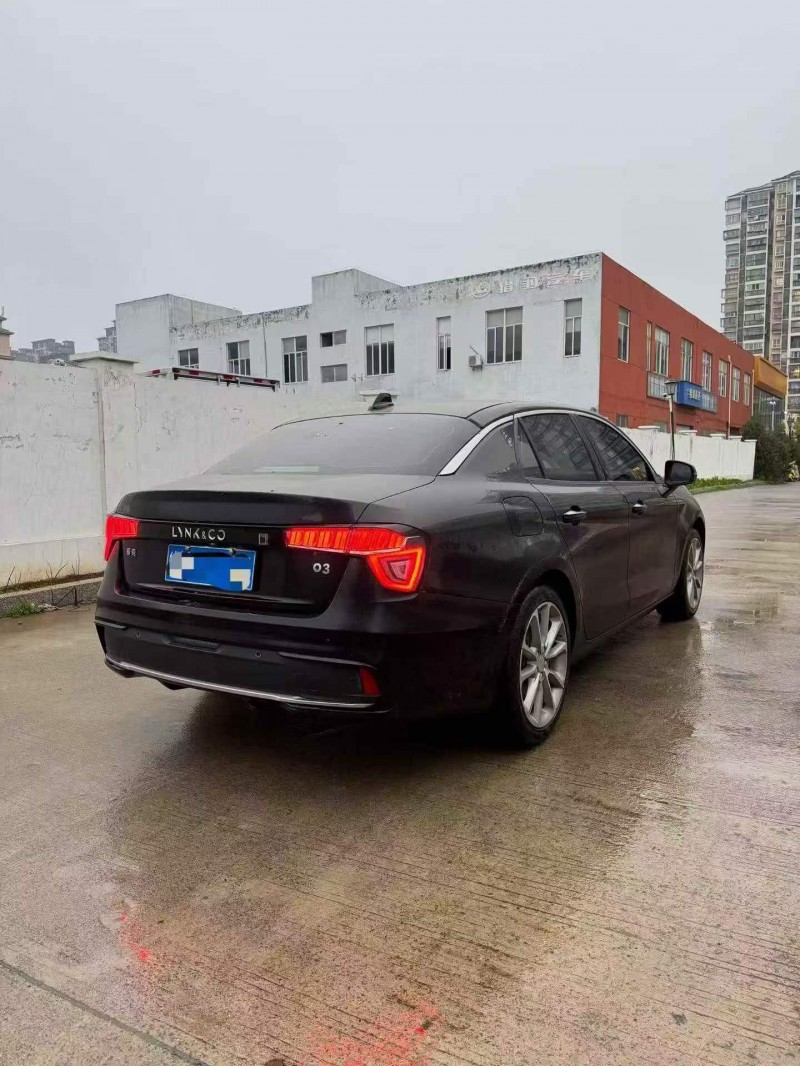 吉安19年领克037