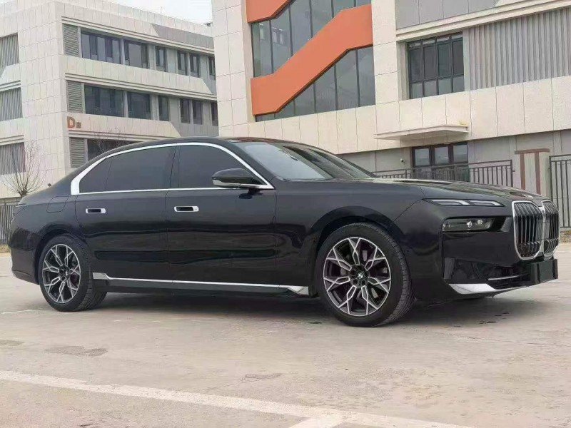 邯郸23年宝马7系3