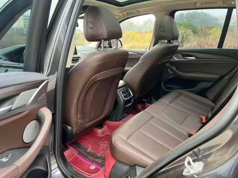 张家界21年宝马X35