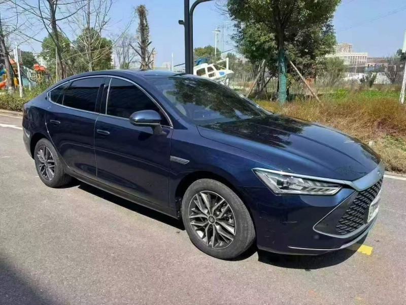 武汉24年比亚迪秦2