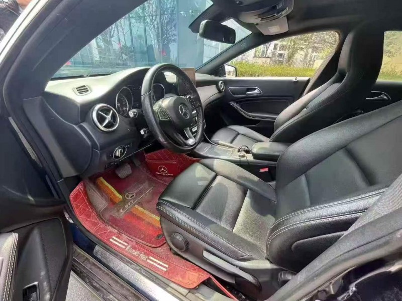 黄冈17年奔驰CLA4