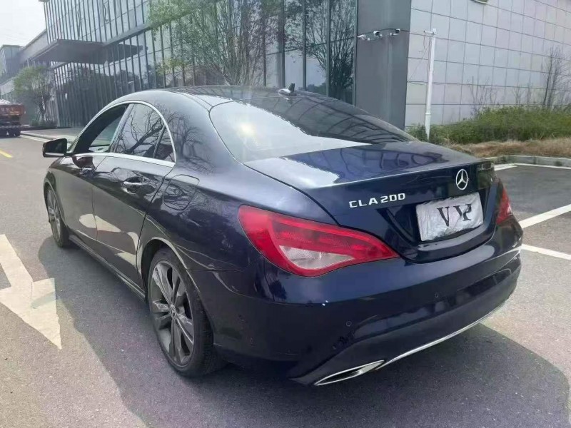 黄冈17年奔驰CLA8