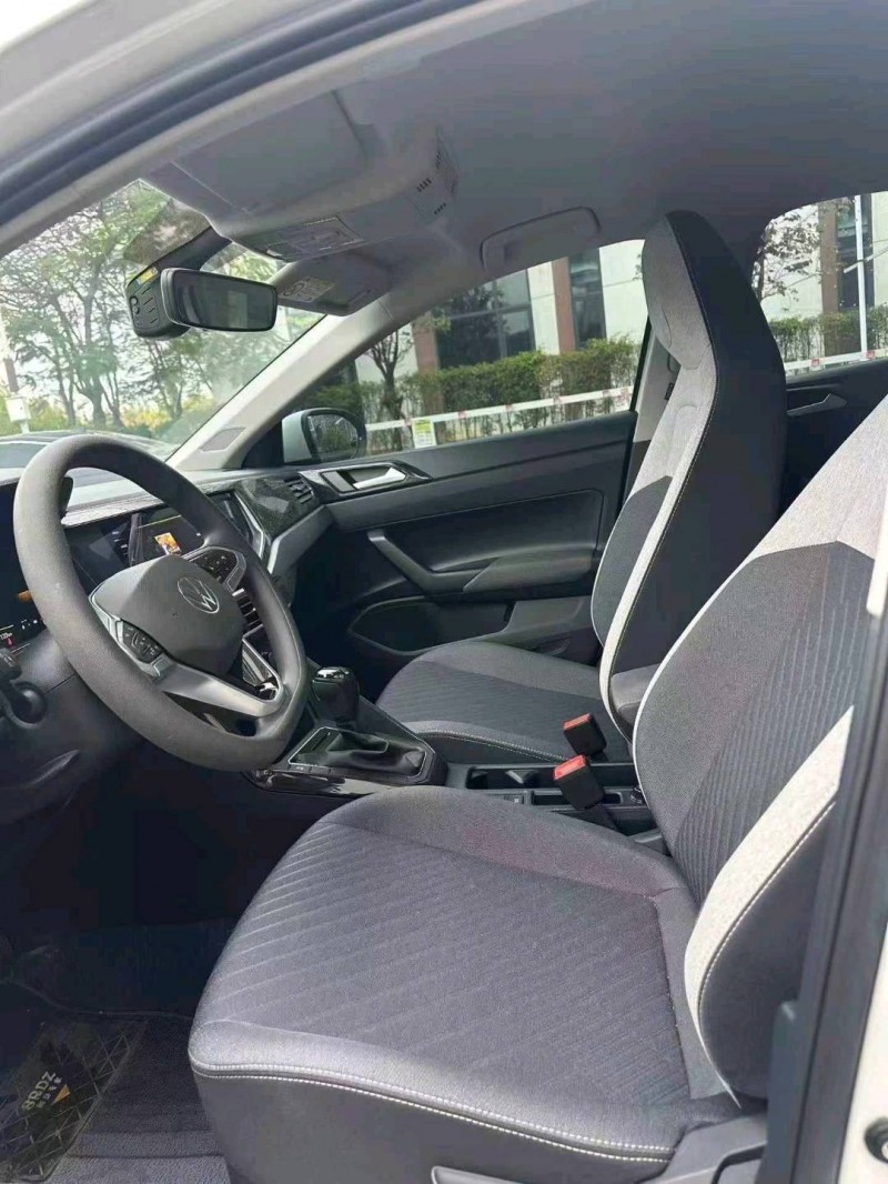 广州25年大众朗逸5