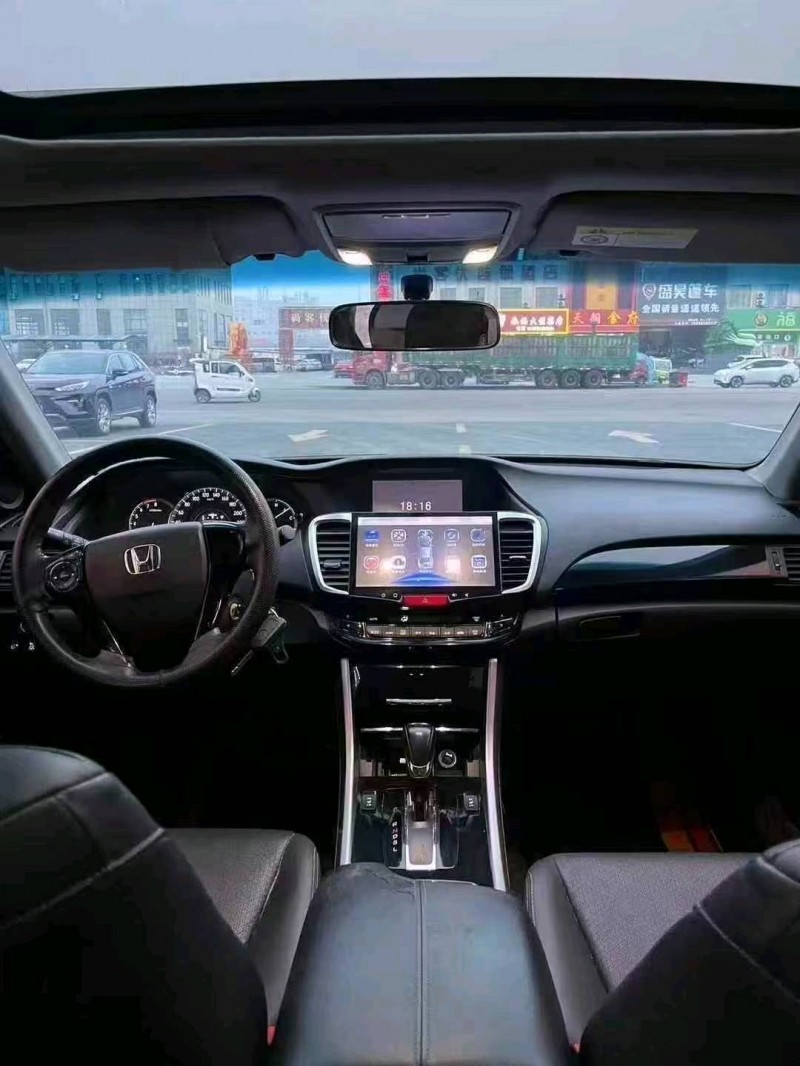 德州17年本田雅阁3