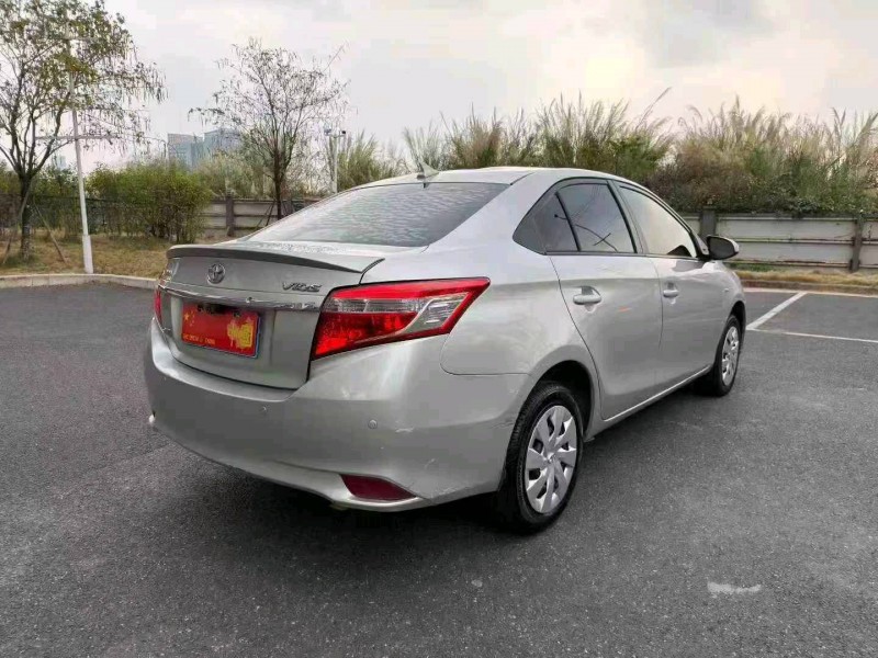 广州15年丰田威驰8