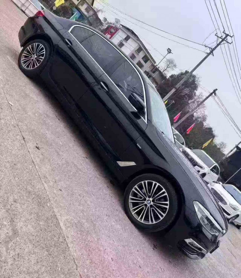 邵阳18年宝马5系3