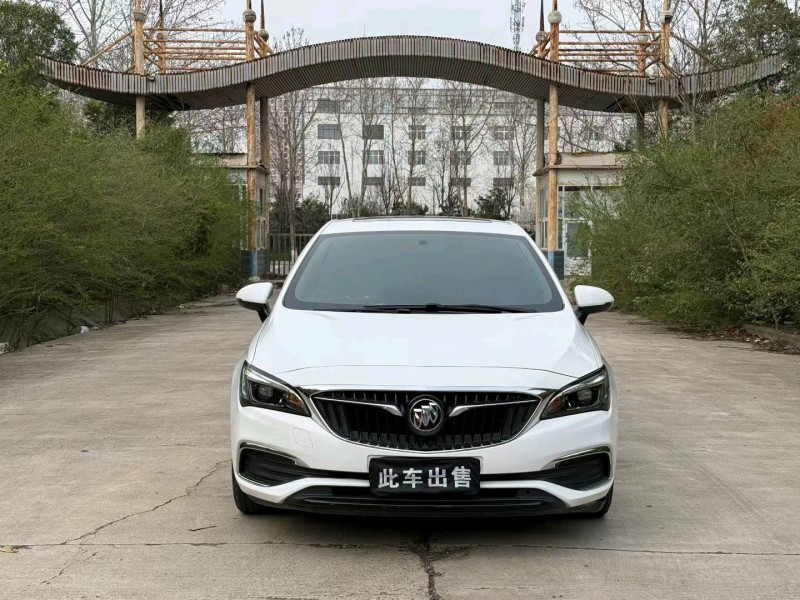 平頂山19年別克威朗1