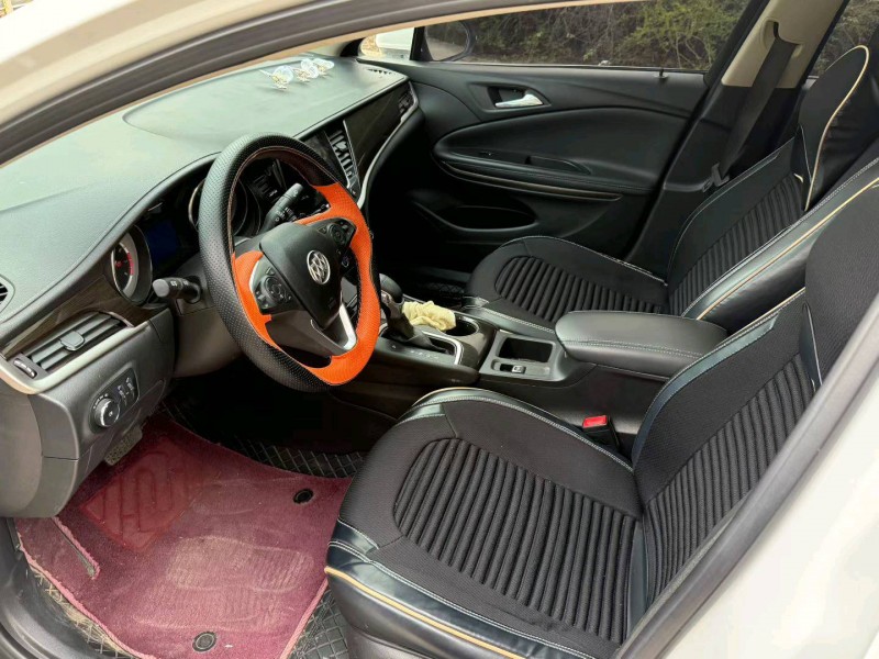 平頂山19年別克威朗6